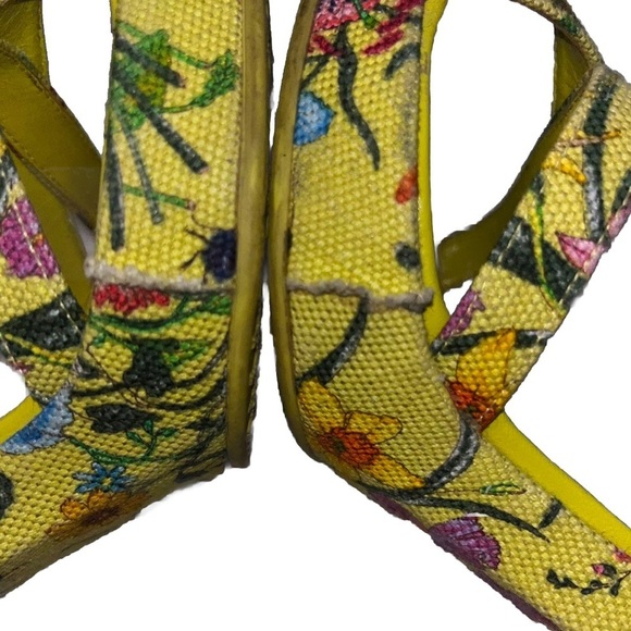 GUCCI Flora Sandals Yellow Floral Canvas EU 38.5 Platform Multicolor Heels Box - Picture 11 of 15